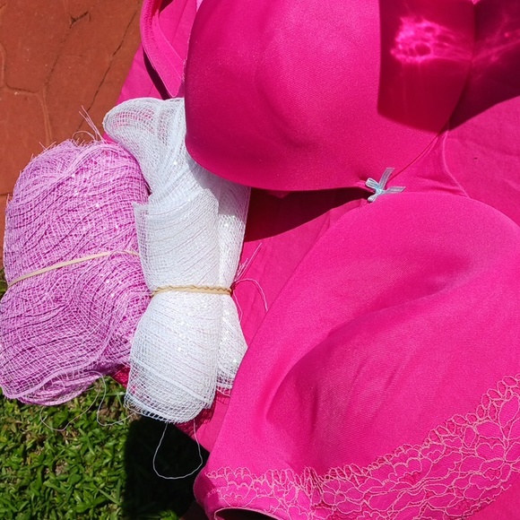 BREAST CANCER AWARENESS DISPLAY/EDUCATION - Picture 12 of 17